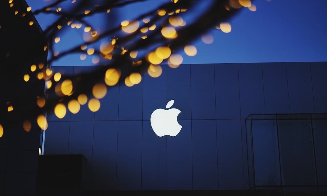 L'histoire d'Apple, la marque à la pomme qui a croqué tout le monde